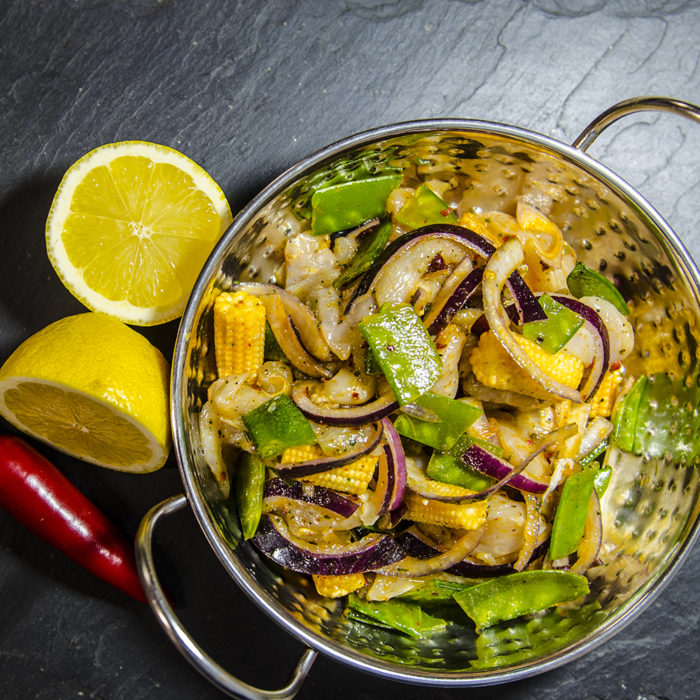 Lemon, ginger & Chilli chicken stirfry 450g Chris Hayman Online